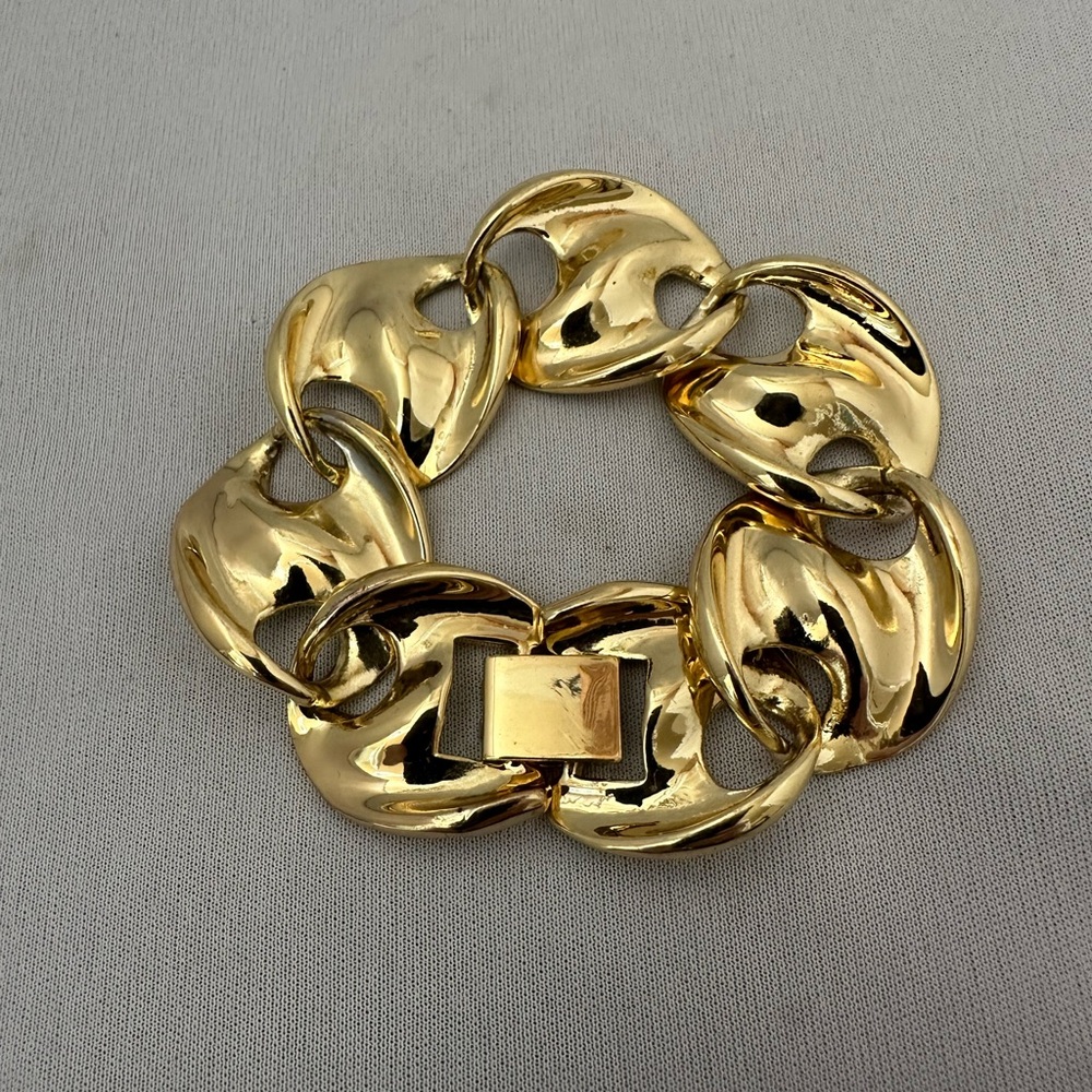 Storm chunky gold tone link bracelet - Picture 6 of 8